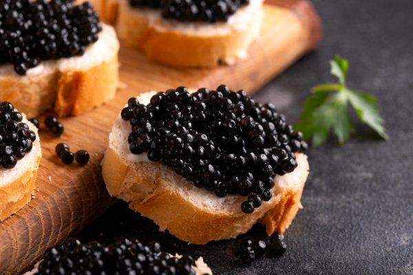 caviar on toast